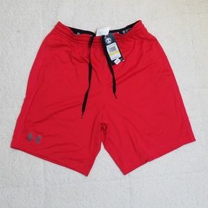 Under Armour mens shorts nwt medium